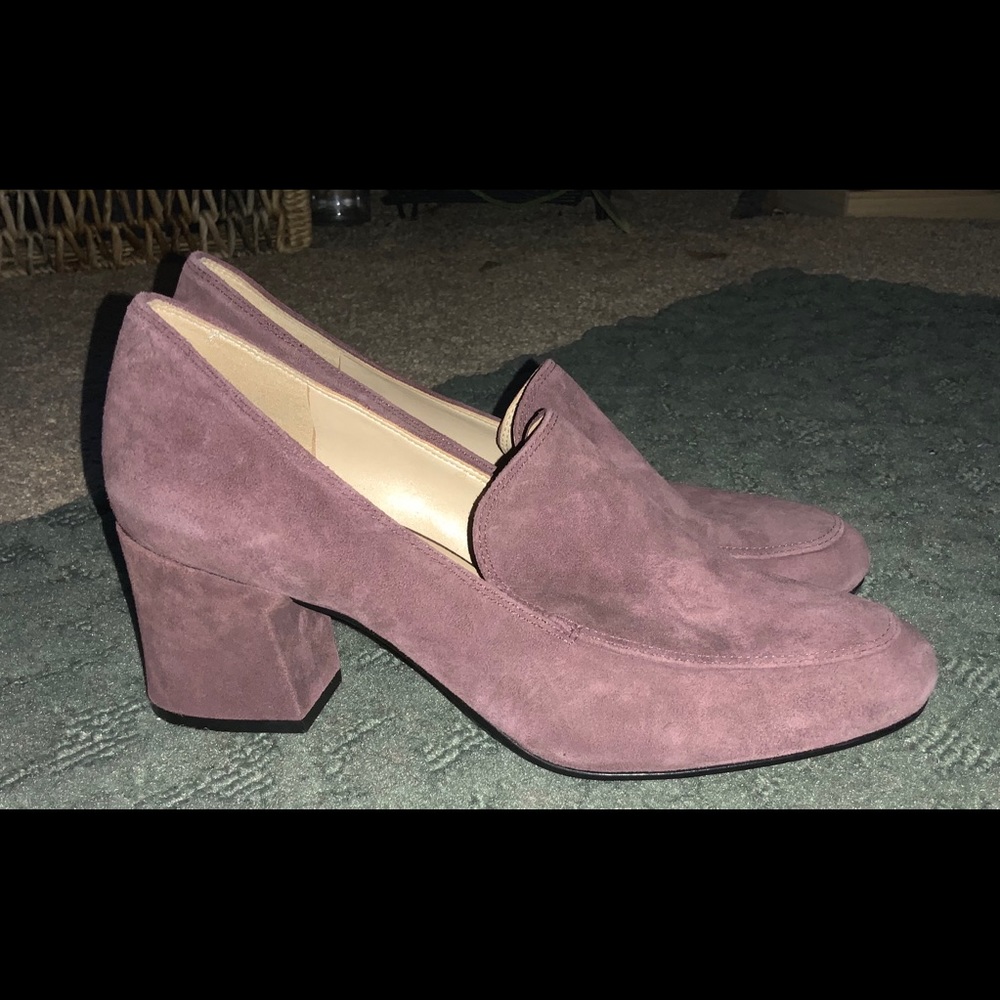 NEVER WORN Suede block heel loafer CLOSET CLEAROUT